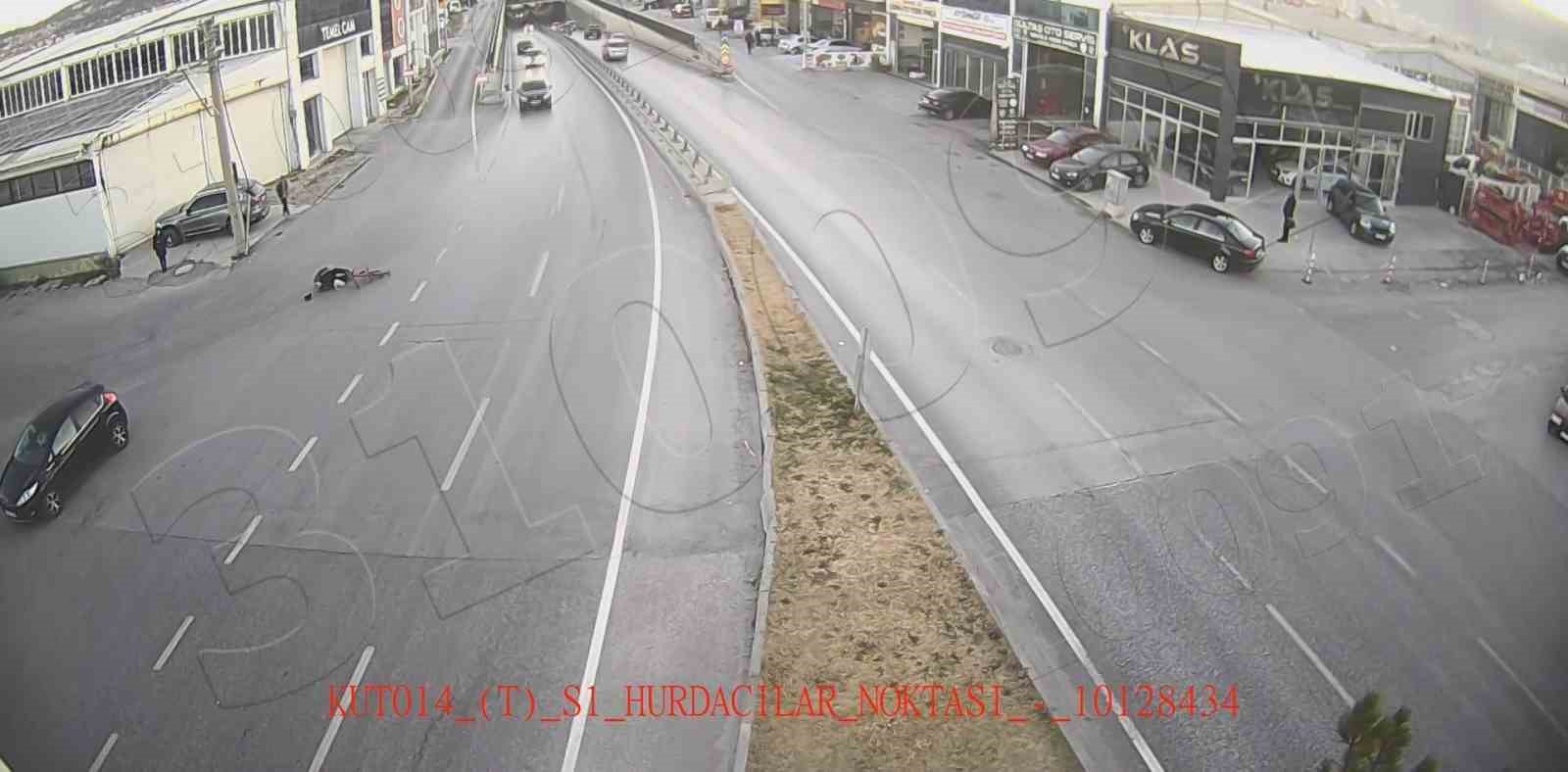 KÜTAHYA'DA MEYDANA GELEN 3 AYRI TRAFİK KAZASI, SANİYE SANİYE GÜVENLİK