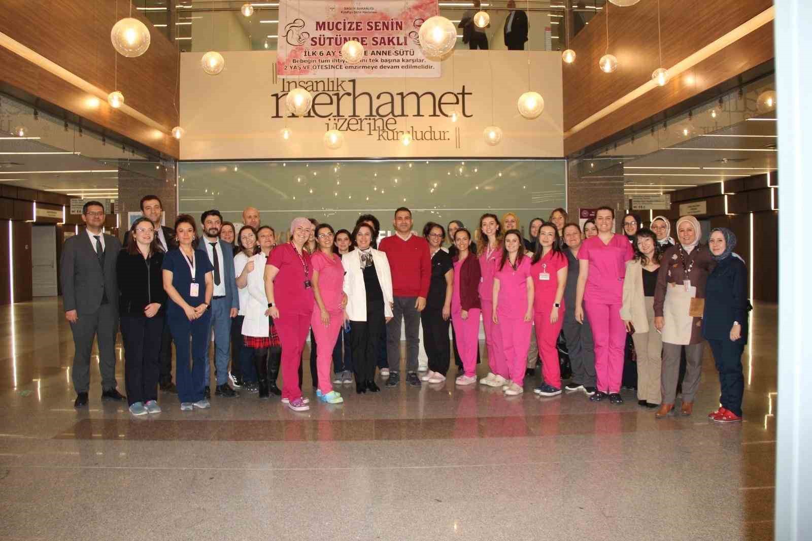 KÜTAHYA’DA TÜM KAMU HASTANELERİ "ANNE DOSTU HASTANE" STATÜSÜNE KAVUŞTU