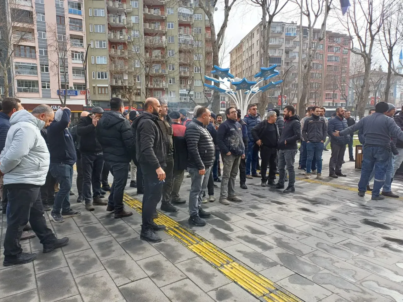 Kütahya’da sanayi esnafından eylem: “Sözleşme şartları değişti, mağduruz”