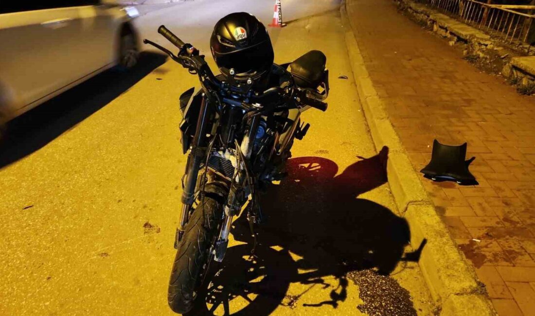 TAVŞANLI’DA TRAFİK KAZASINDA MOTOSİKLET