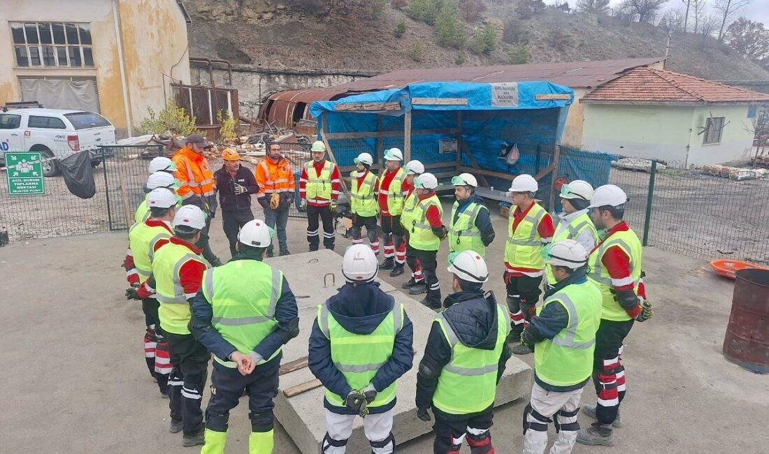 KÜTAHYA'DA MADENCİLER DEPREME HAZIRLANIYOR