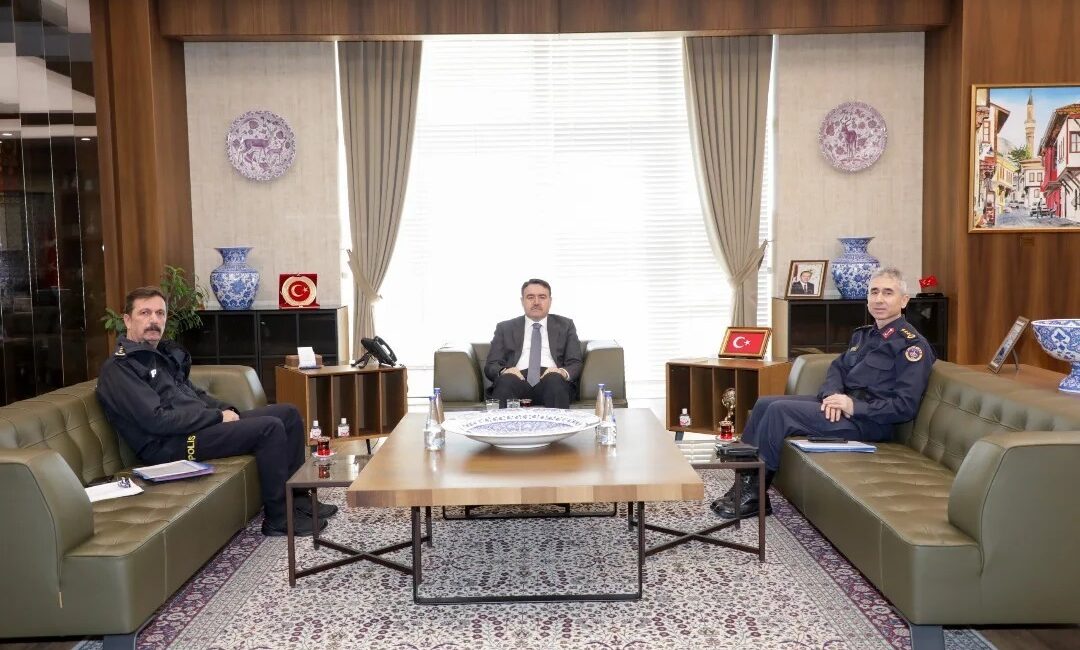 KÜTAHYA İL GÜVENLİK VE ASAYİŞ TOPLANTISI, VALİ MUSA IŞIN BAŞKANLIĞINDA