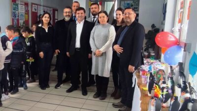 ALTINTAŞ’TA MİNİKLERİN EL YAPIMI OYUNCAK SERGİSİ