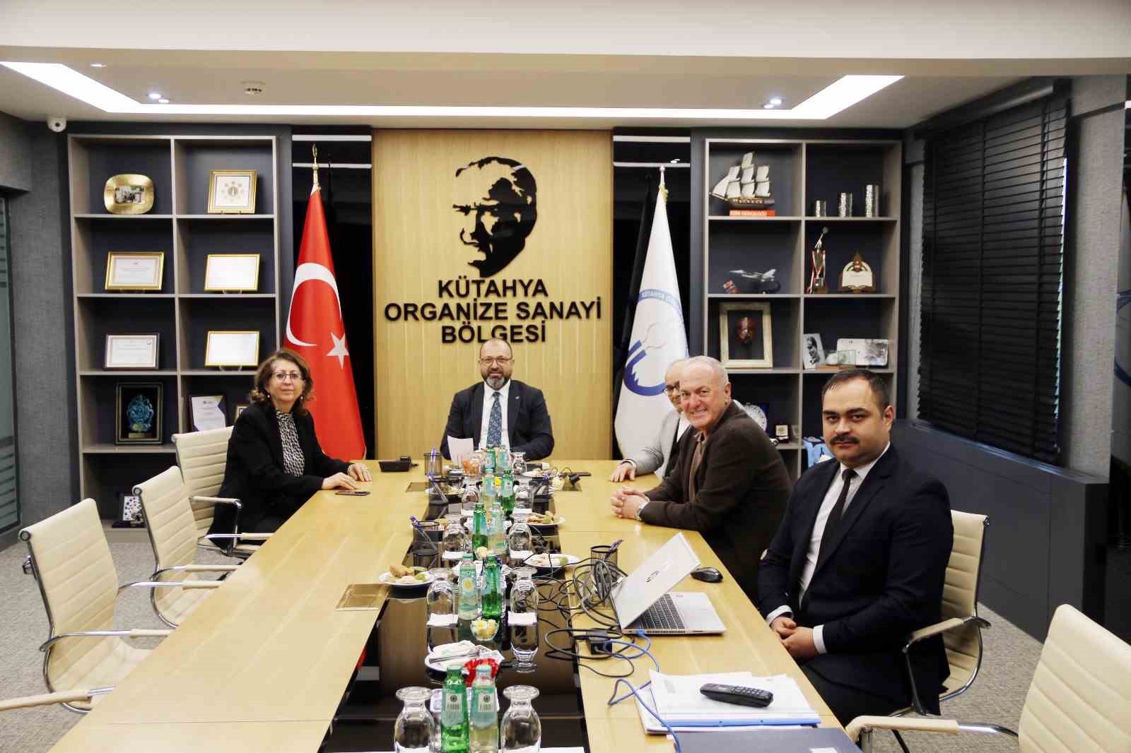 DEFTERDAR HACİTE İŞCEN ERCOŞKUN KÜTAHYA OSB YÖNETİMİNE ZİYARET