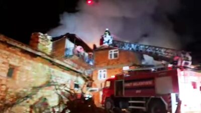 EMET'TE 3 KATLI BİNADA ÇIKAN YANGIN KORKUTTU