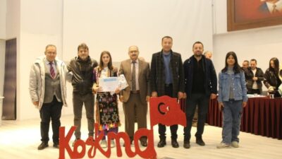 GEDİZLİ ÖĞRENCİLERDEN İSTİKLAL MARŞI YARIŞMASINDA BÜYÜK BAŞARI