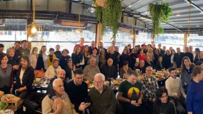 ATATÜRK LİSESİ MEZUNLARI VE ÖĞRETMENLERİ KAHVALTIDA BULUŞTU