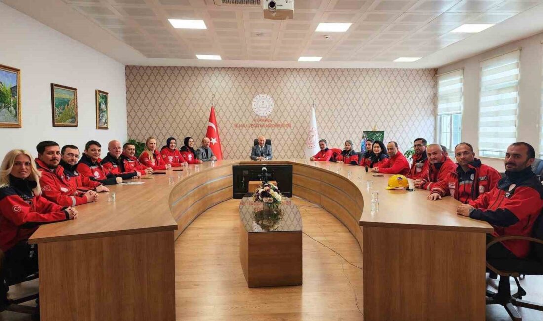 KÜTAHYA MEM MÜDÜRÜ BAŞYİĞİT, ARAMA KURTARMA BİRİMİYLE BİR ARAYA GELDİ