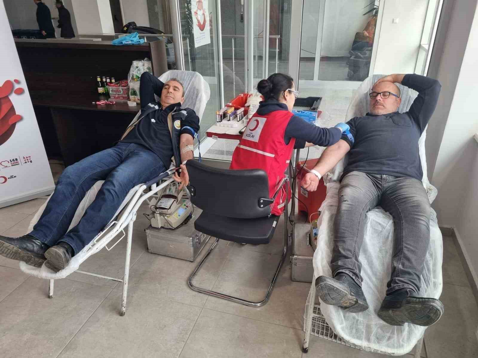 KÜTAHYA OBM PERSONELİNDEN KAN BAĞIŞINA DESTEK