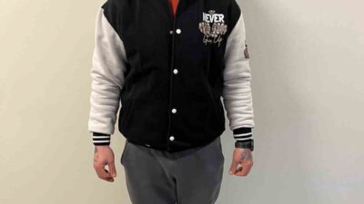 ŞÜPHELİ T.K. YÜZÜNÜ KAPATALIM