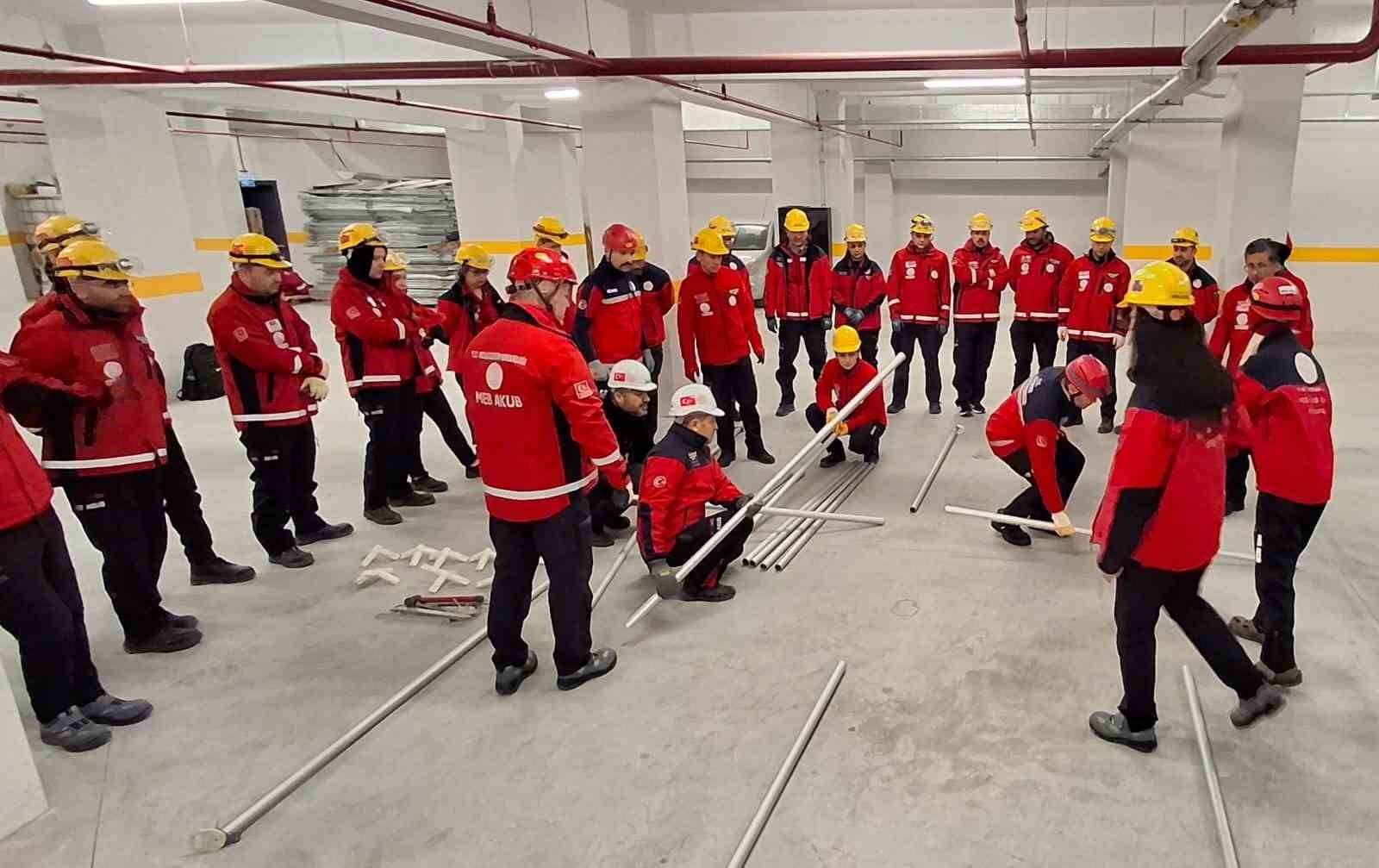 KÜTAHYA'DA AFAD GÖNÜLLÜLER SINAVI