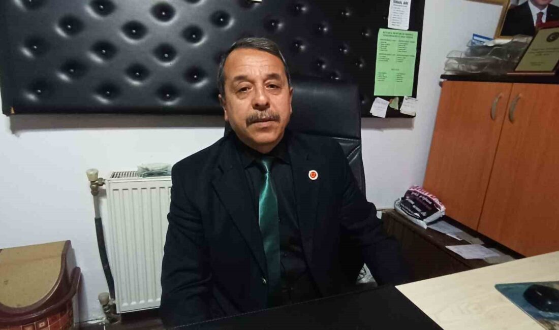 KÜTAHYA MUHTARLAR DERNEĞİ BAŞKANI İSMAİL ARI, MAHALLE MUHTARLARIYLA BİRLİKTE GELİŞTİRDİKLERİ