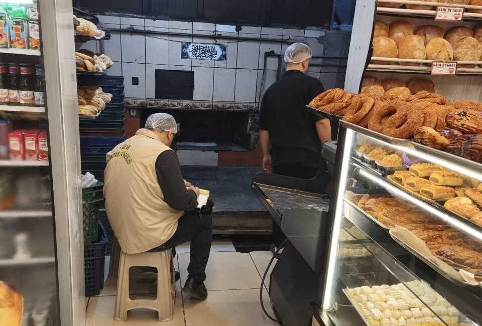 KÜTAHYA’DA EKMEK FIRINLARINDA GIDA