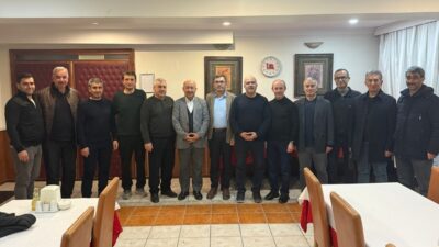 ŞUBE MÜDÜRÜ MEHMET ZORLU İÇİN VEDA PROGRAMI DÜZENLENDİ