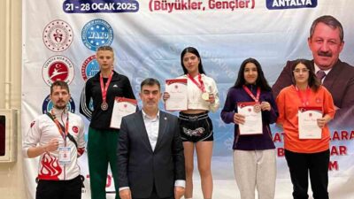 KÜTAHYALI ASYA TÜRKEL TÜRKİYE KİCK BOKS ŞAMPİYONASI’NDA İKİNCİLİK ELDE ETTİ