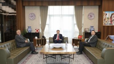 VALİ MUSA IŞIN, SAĞLIK YETKİLİLERİNİ AĞIRLADI