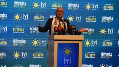 ‘BU ÜLKEDE KOCA KOCA ADALET SARAYLARI VAR, İÇİNDE HUKUK VE