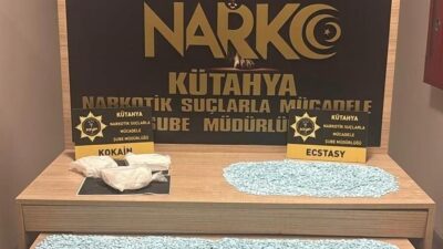 Kütahya’da Narkotik Suçlarla Mücadele Şube Müdürlüğü ekiplerince uygulama noktasında durdurulan