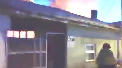 Kütahya’nın Tavşanlı ilçesinde bir evin malzeme deposunda çıkan yangın itfaiye