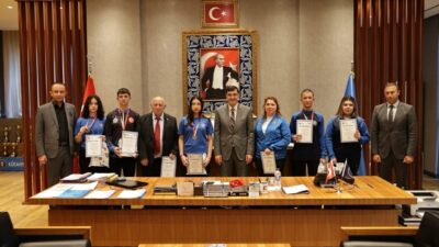 Kütahya Belediye Başkanı Eyüp Kahveci, Türkiye Okul Sporları Kick Boks