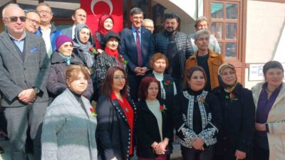 Kütahya Belediye Başkanı Eyüp Kahveci, Dünya Kadınlar Günü dolayısıyla Kent