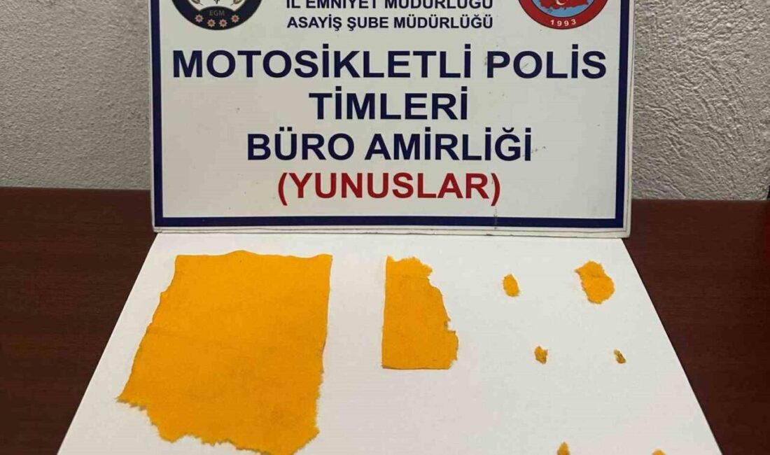 Kütahya’da Motosikletli Polis Timleri tarafından gerçekleştirilen uygulamada bir kişinin telefon