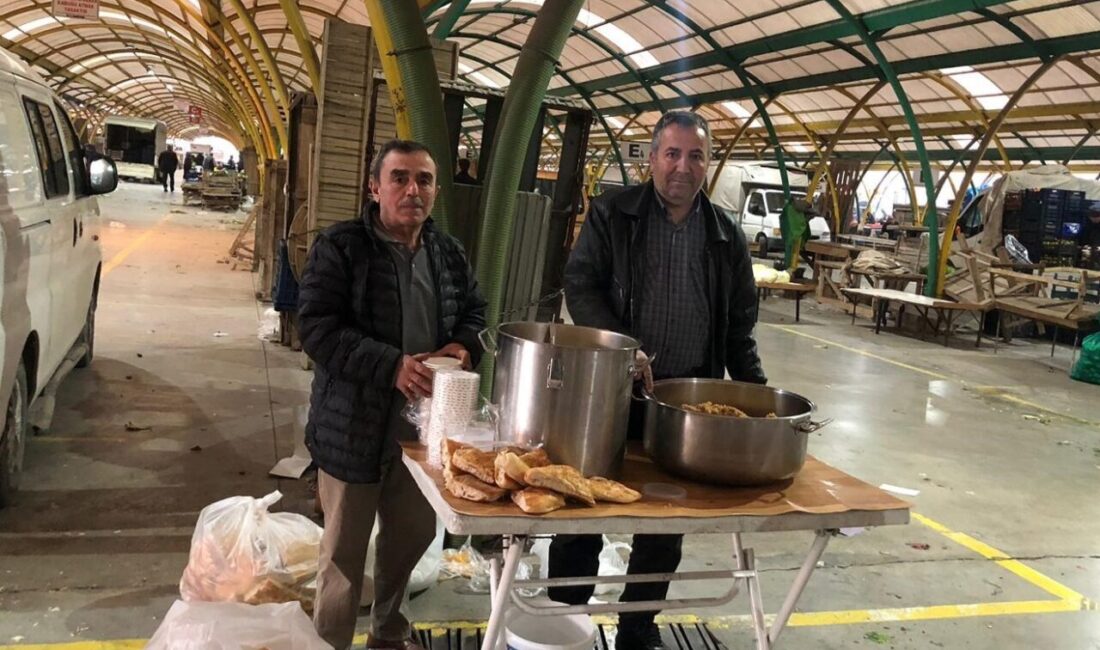 Kütahya’nın Gediz ilçesinde esnaflık yapan ve yardımseverliğiyle tanınan Mehmet Özdemir,