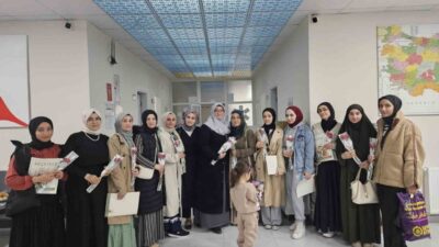 Kütahya’nın Gediz ilçesinde, şehit yakını kadınlara yönelik Diyanet Gençlik Merkezinde