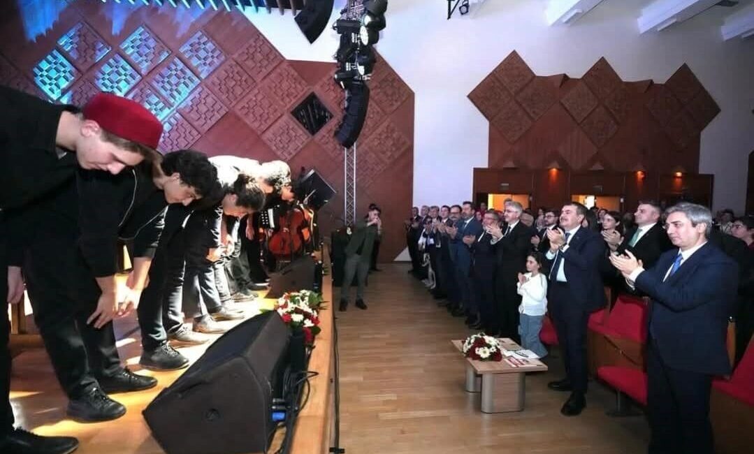 Kütahya’nın Gediz ilçesine bağlı Gökler Beldesi Hürriyet Adalet Çoban Ortaokulu