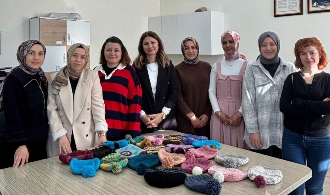 Kütahya’nın Hisarcık ilçesi Cumhuriyet İlkokulunda yürütülen “Mutlu Bereler, Mutlu Çocuklar”