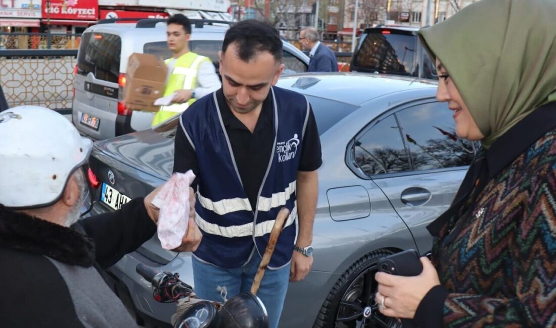 AK Parti Kütahya İl Gençlik Kolları, Ramazan ayında “İftara 5