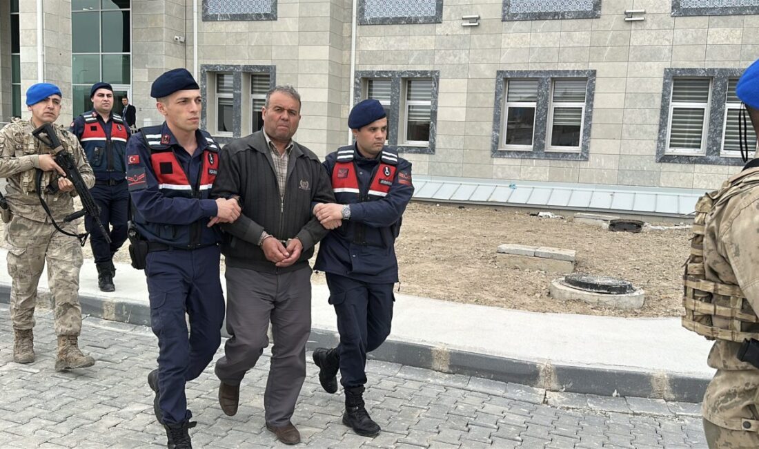 Oğuzhan KILIÇ/KÜTAHYA, – KÜTAHYA’da eşi Havva Yeni (61) ile gönül