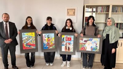 Simav İlçe Müftülüğünce resim ve şiir okuma yarışmasında dereceye giren