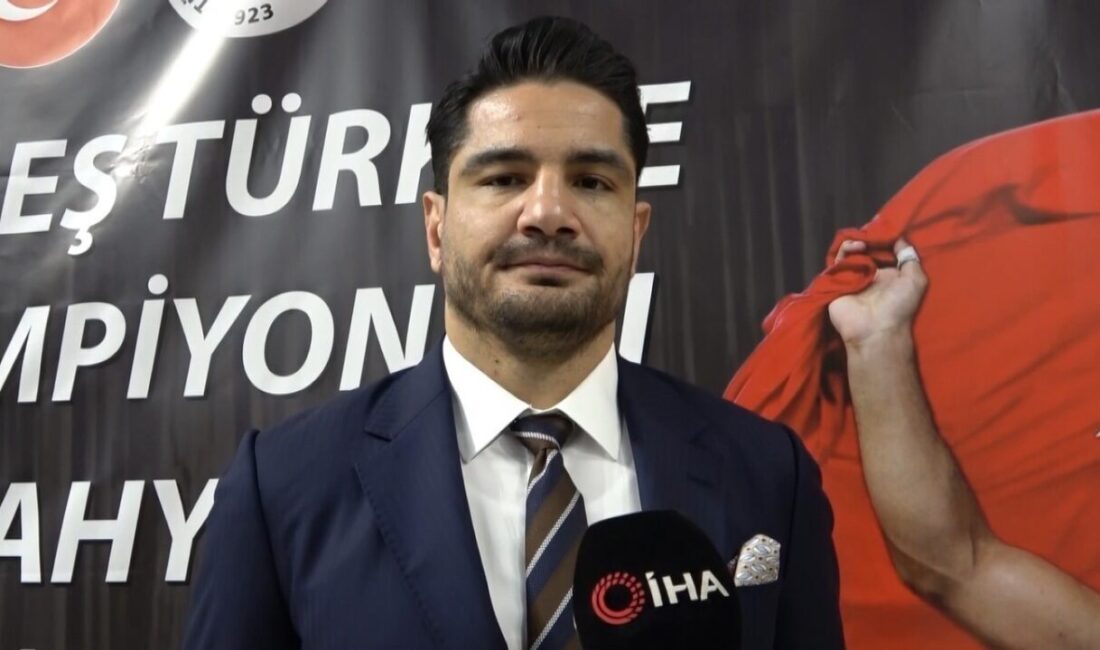 Türkiye Güreş Federasyonu Başkanı Taha Akgül, göreve yeni başladıklarını ve