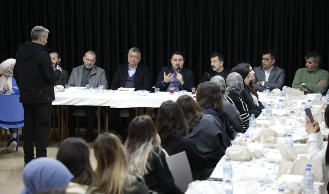 Kütahya Valisi Musa Işın, Gençlik ve Spor İl Müdürlüğü bünyesindeki