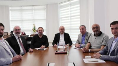 Kütahya 30 Ağustos Organize Sanayi Bölgesi’nden Belediye Kütahyaspor’a moral veren