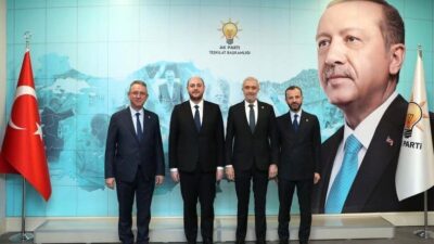AK Parti Genel Başkan Yardımcısı ve Teşkilat Başkanı Ahmet Büyükgümüş’e,