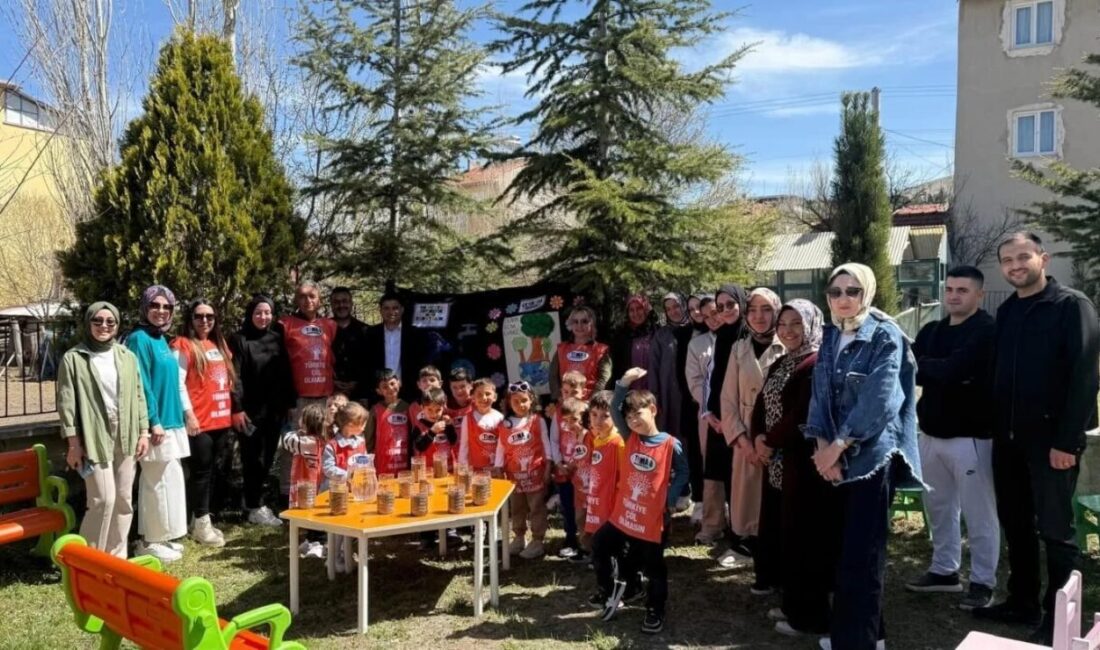 Altıntaş İlçe Milli Eğitim Müdürlüğü koordinesinde ve TEMA Vakfı iş