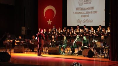 Kütahya Barosu Avukatlar Korosu tarafından, Avukatlar Günü vesilesiyle düzenlenen 7.