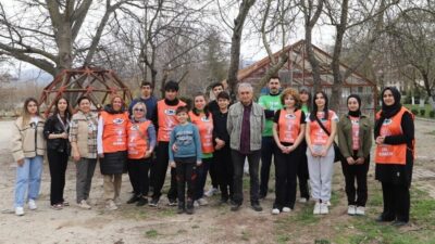 Kütahya Dumlupınar Üniversitesi (DPÜ) Genç Tema ve Çevrecilik Topluluğu tarafından