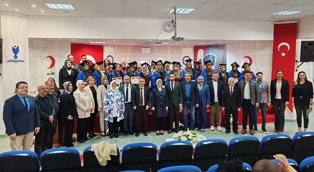 Kütahya Dumlupınar Üniversitesi (DPÜ) Aile ve Toplum Hizmetleri Uygulama ve