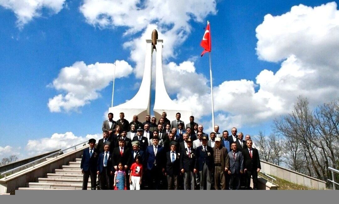Kütahya’nın Emet ilçesinde Cevizdere Zaferi’nin 103. yıl dönümü düzenlenen törenle