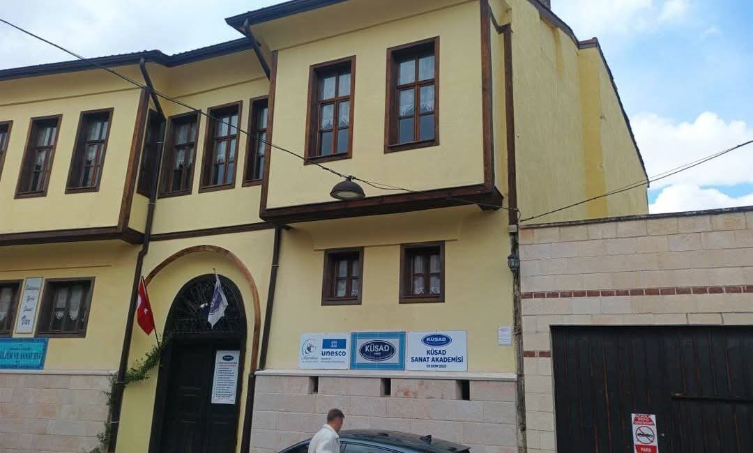 Kütahya Çinili Camii Yaptırma ve Yaşatma Derneği Başkanı İbrahim Güneş,