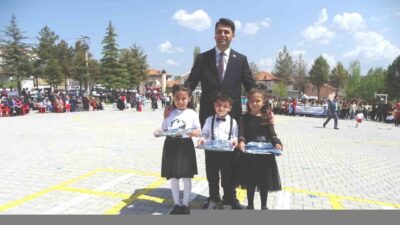 Kütahya’nın Hisarcık ilçesinde 23 Nisan Ulusal Egemenlik ve Çocuk Bayramı