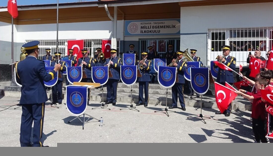 Kütahya Hava Eğitim Komutanlığı bandosu, 23 Nisan Ulusal Egemenlik ve