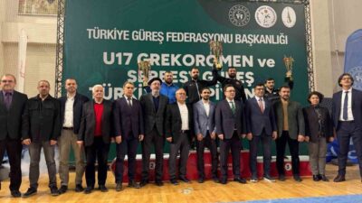 Kütahya’nın ev sahipliğinde düzenlenen U17 Güreş Türkiye Grup Müsabakaları, yoğun