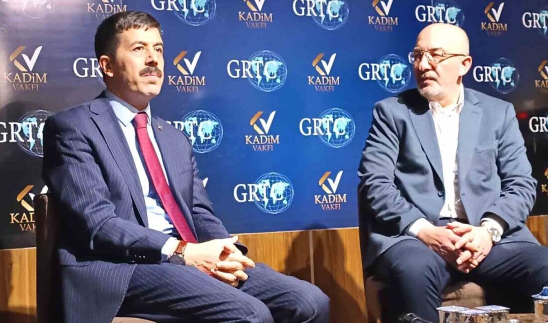 Kütahya’da, Kadim Vakfı tarafından düzenlenen ’Kadim Muhabbetler’ programının bu haftaki