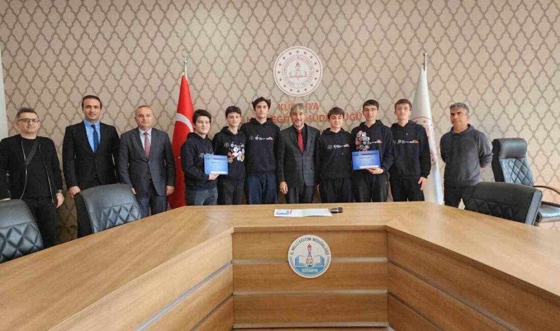 Kütahya’nın Tavşanlı ilçesinde eğitim veren 15 Temmuz Şehitler Fen Lisesi