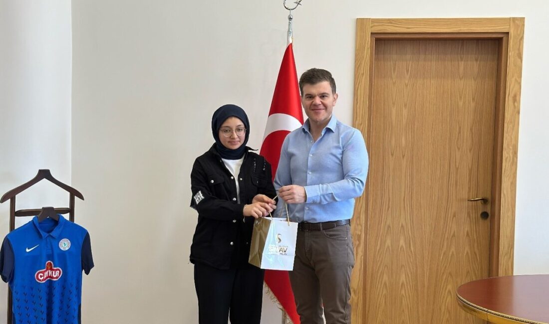 Simav Kaymakamı Bünyamin Karaloğlu, Türkiye genelindeki Kız İmam Hatip Liseleri