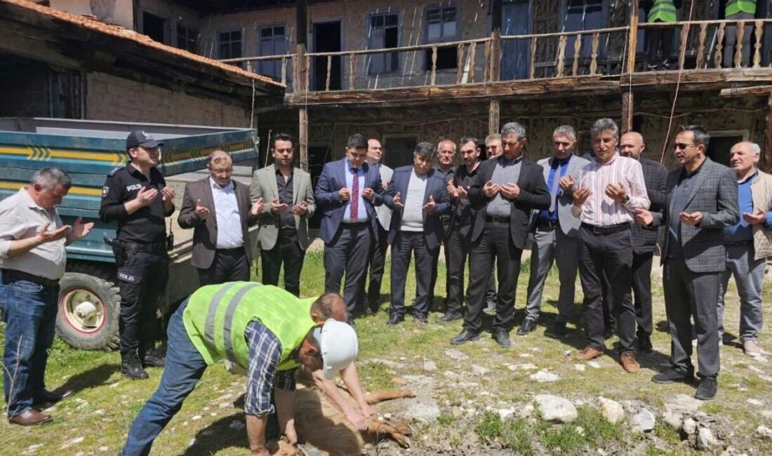 Kütahya İl Özel İdaresi tarafından ihalesi yapılan Tarihi Emet Hanı